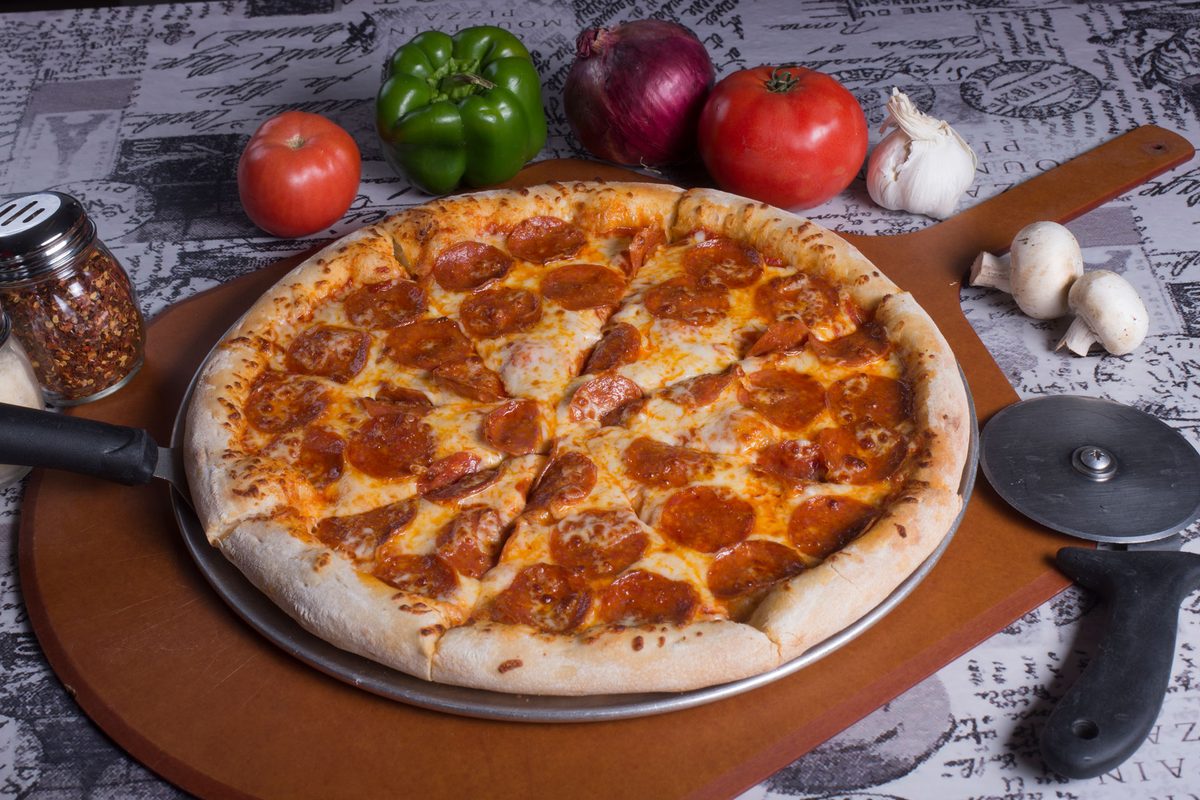 A fresh pizza at Ozark Mountain Pizza
